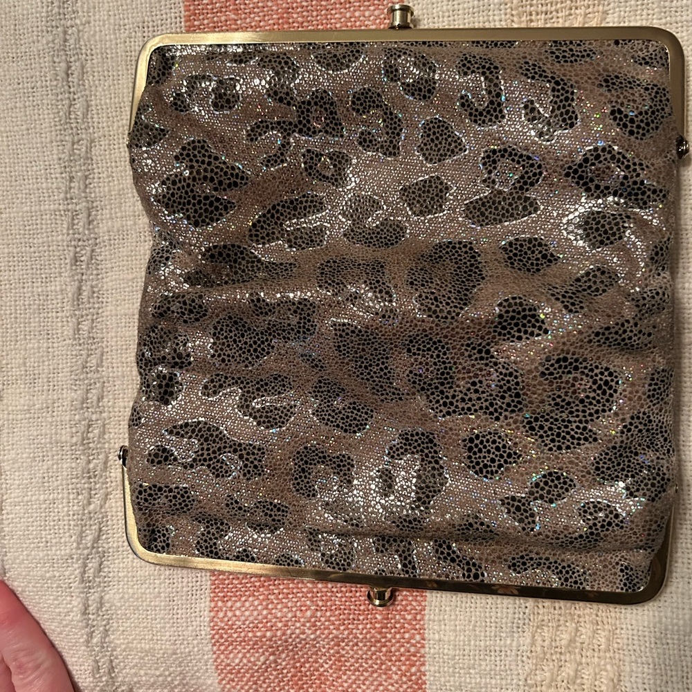 Hobo Lauren wallet. Used - Picture 5 of 8